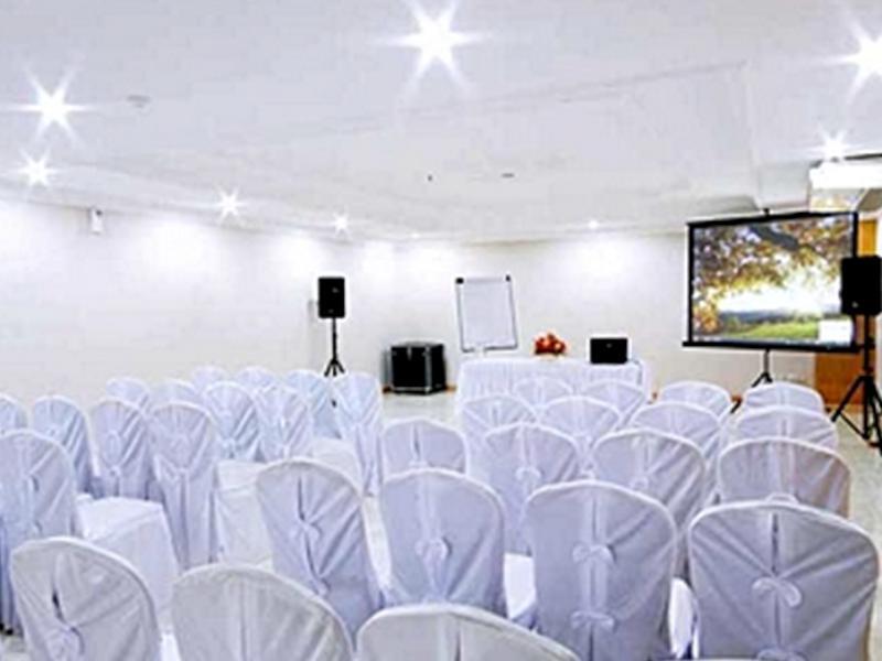 Hotel Madani Medan - Syariah Hotel Exterior foto